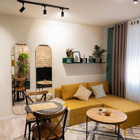 Three Doors Apartments, Kiwi 1+1 Apartment Tirana Exterior photo